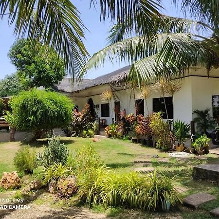 Apoestin Homestay Сикиджор Екстериор снимка