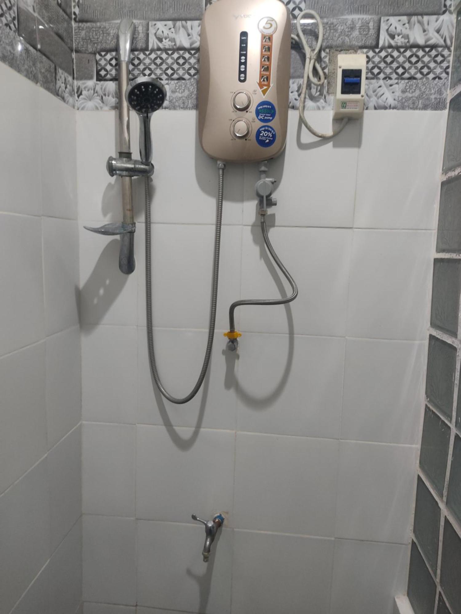 Apoestin Homestay Сикиджор Екстериор снимка
